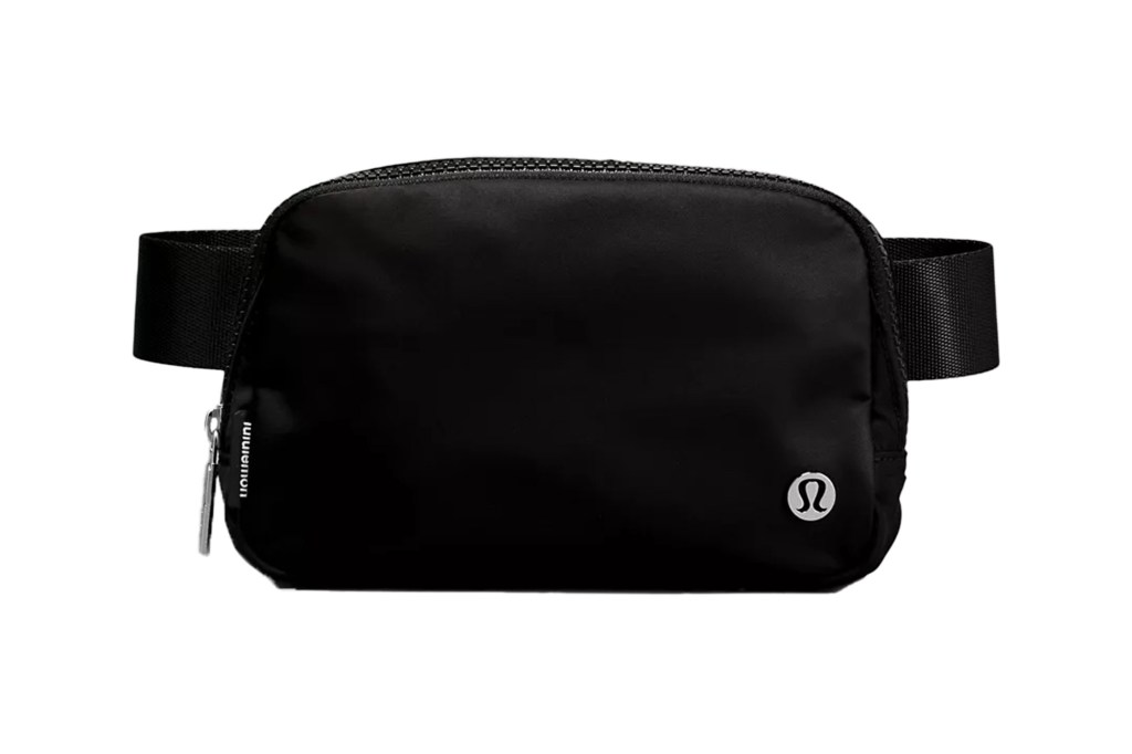 Black belt bag