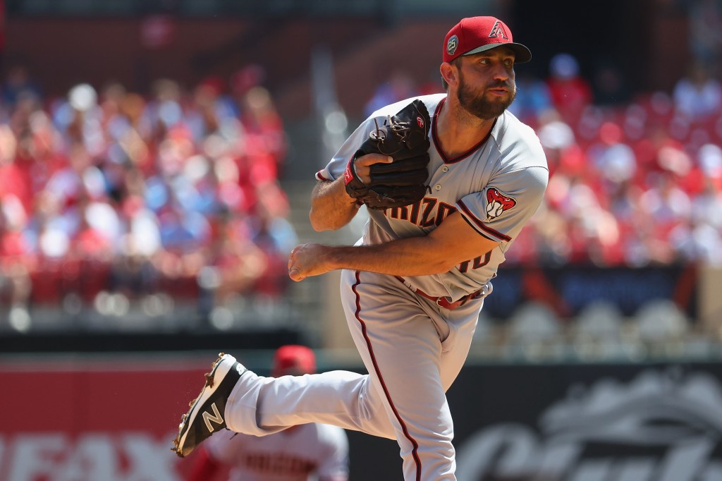 Madison Bumgarner pitching for the Diamondbacks against the Cardinals on April 19, 2023.