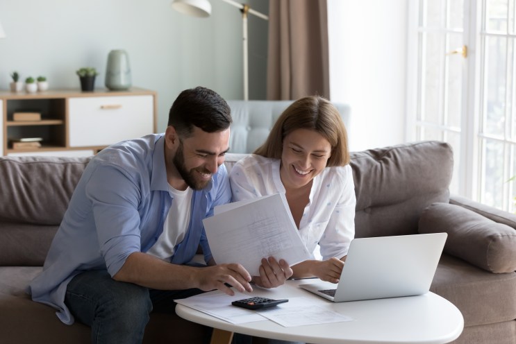 Couple reviews loan options