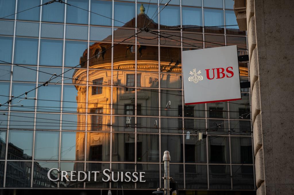 The filing shows Credit Suisse cannot order any "material amendments" to its employee terms and conditions.