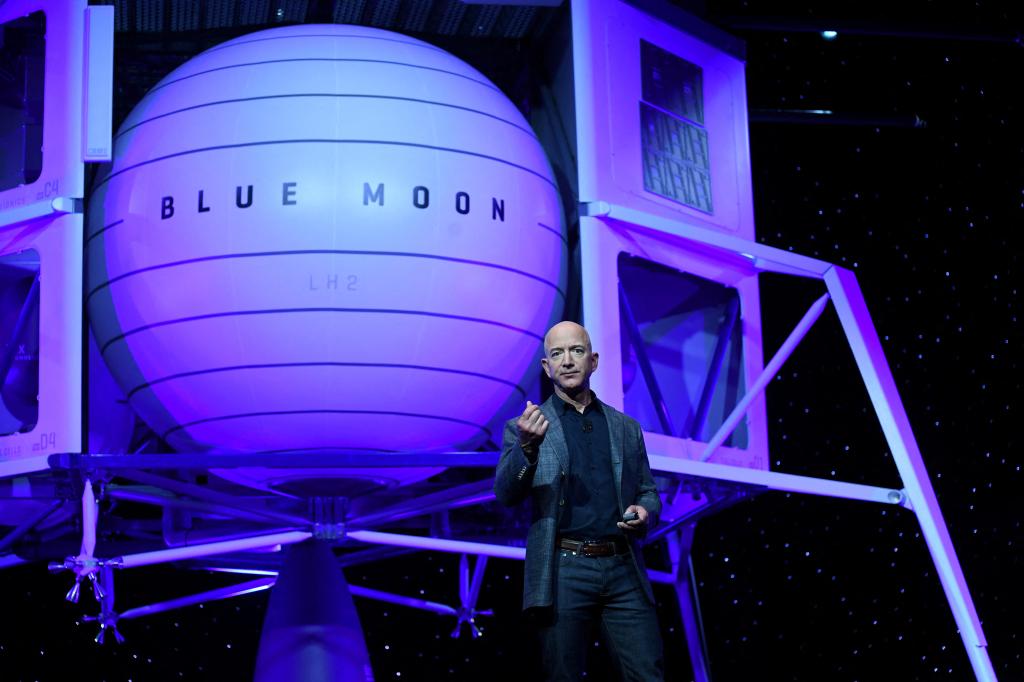 Jeff Bezos unveils  Blue Origin's space exploration lunar lander rocket called Blue Moon in 2019.