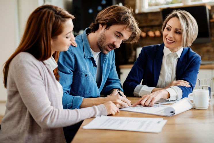 Couple fills out a small personal loan application