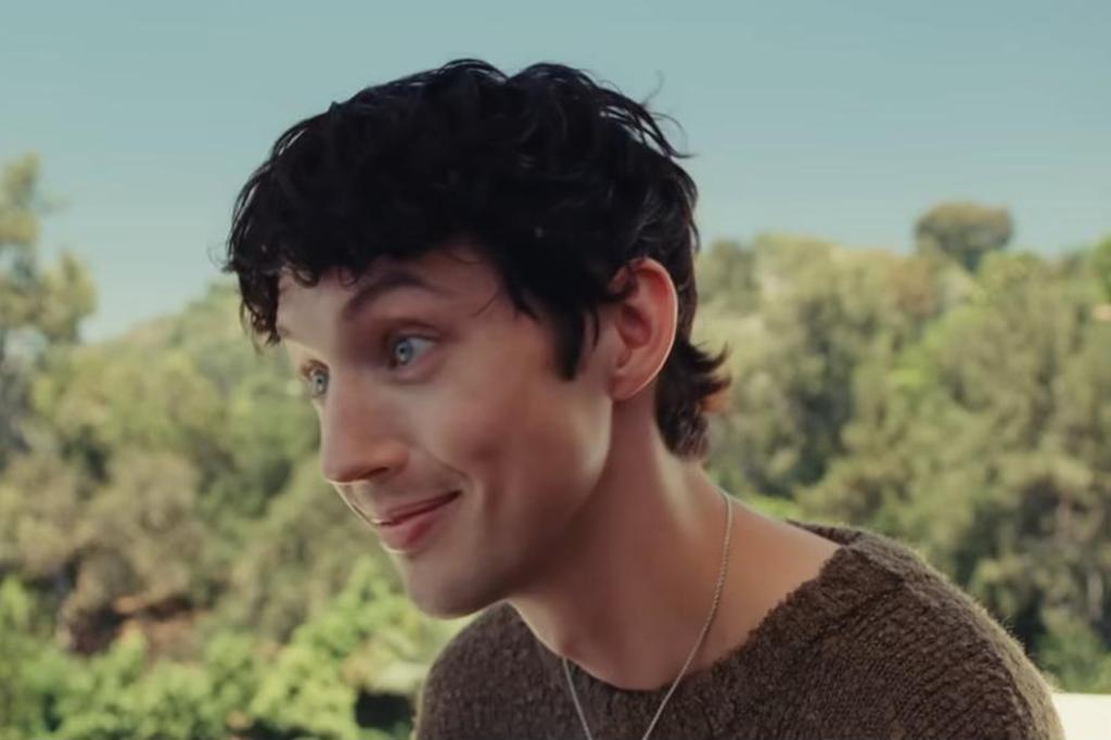 Troye Sivan as Xander in 'The Idol'