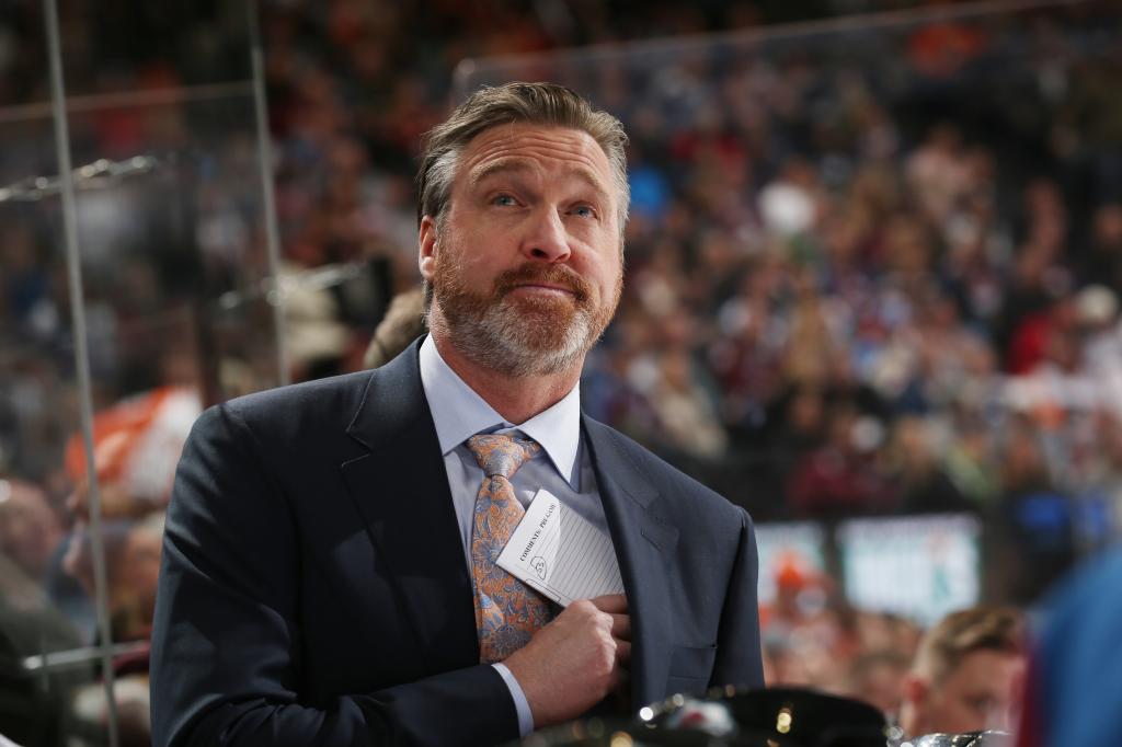 Patrick Roy coaching the Avalanche in 2016.