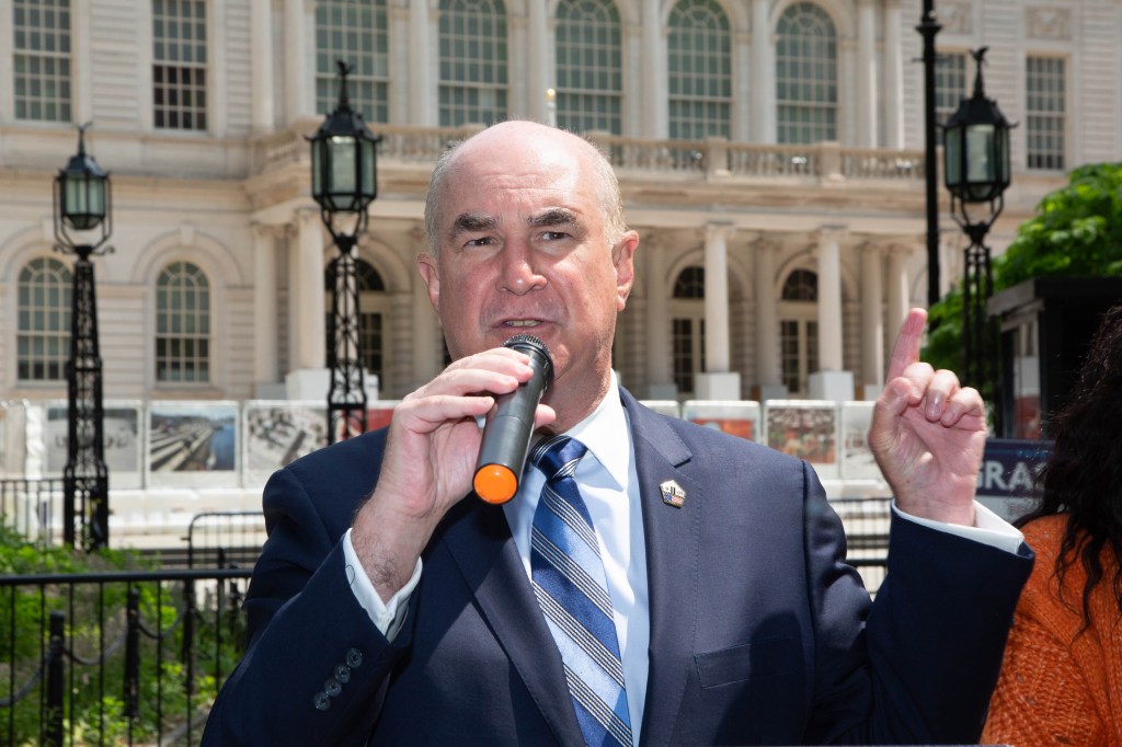 Katz was challenged by Judge George Grasso from the right.