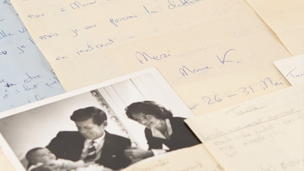 Jackie Kennedy handwritten notes.