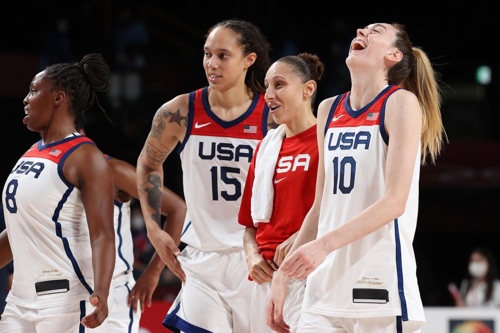 Breanna Stewart (right) with Team USA teammates Brittney Griner and Diana Taurasi at the Tokyo Olympics.