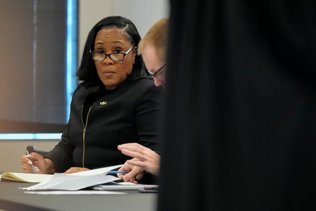 The messages could play a central part in Fulton County District Attorney Fani Willis' grand jury presentation this week in connection with her election fraud case against Trump.