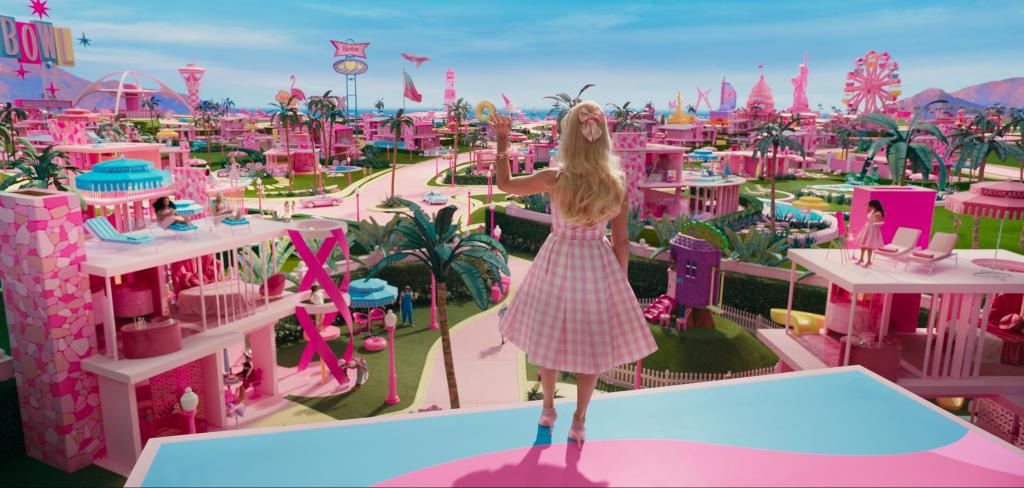 A scene from the Barbie movie featuring Margot Robbie.