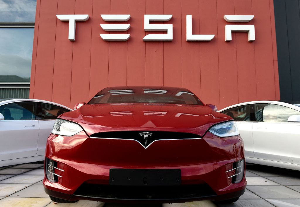 After news of Kirkhorn's departure broke, Tesla's share price slid over 3%, to as low as $242.76.