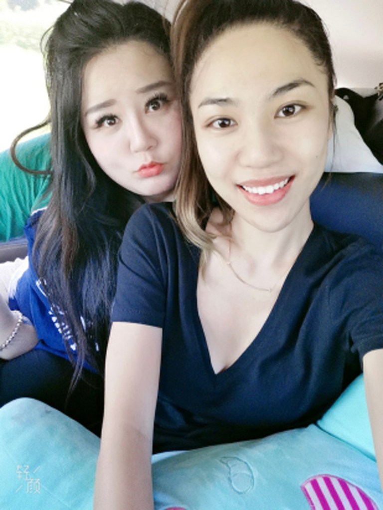 Rong Rong Xu and Yuan Yuan Chen, ringleaders of a Queens-based nationwide sex trafficking and prostitution ring, took this selfie after having a woman beaten, prosecutors said. 