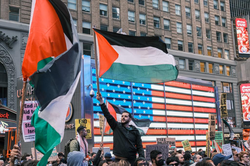 Rallies supporting the Palestinians occurred in cities across the U.S. on Sunday.