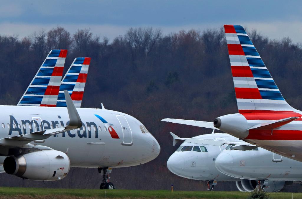 America's three major airlines -- Delta, American and United -- cancelled all flights to Israel after the nation declared a state of war.