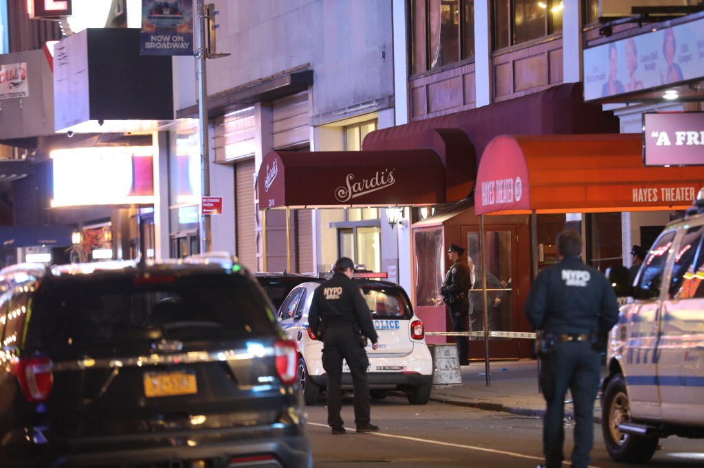 The gunfire rang out in front of Theater District restaurant at 234 West 44th Street shortly after 10 p.m., police said. 