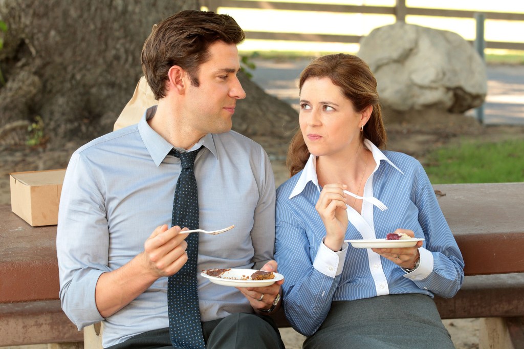 THE OFFICE -- "Work Bus" Episode 904 -- Pictured: (l-r) John Krasinski as Jim Halpert, Jenna Fischer as Pam Halpert -- (Photo by: Chris Haston/NBC/NBCU Photo Bank via Getty Images)