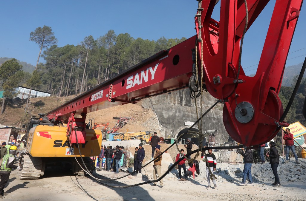 A vertical shaft boring machine brought to the accident site of the tunnel collapse.