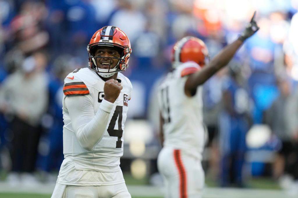 Deshaun Watson is primed for a big week, with the Browns squaring off against a defensively deficient Cardinals team.