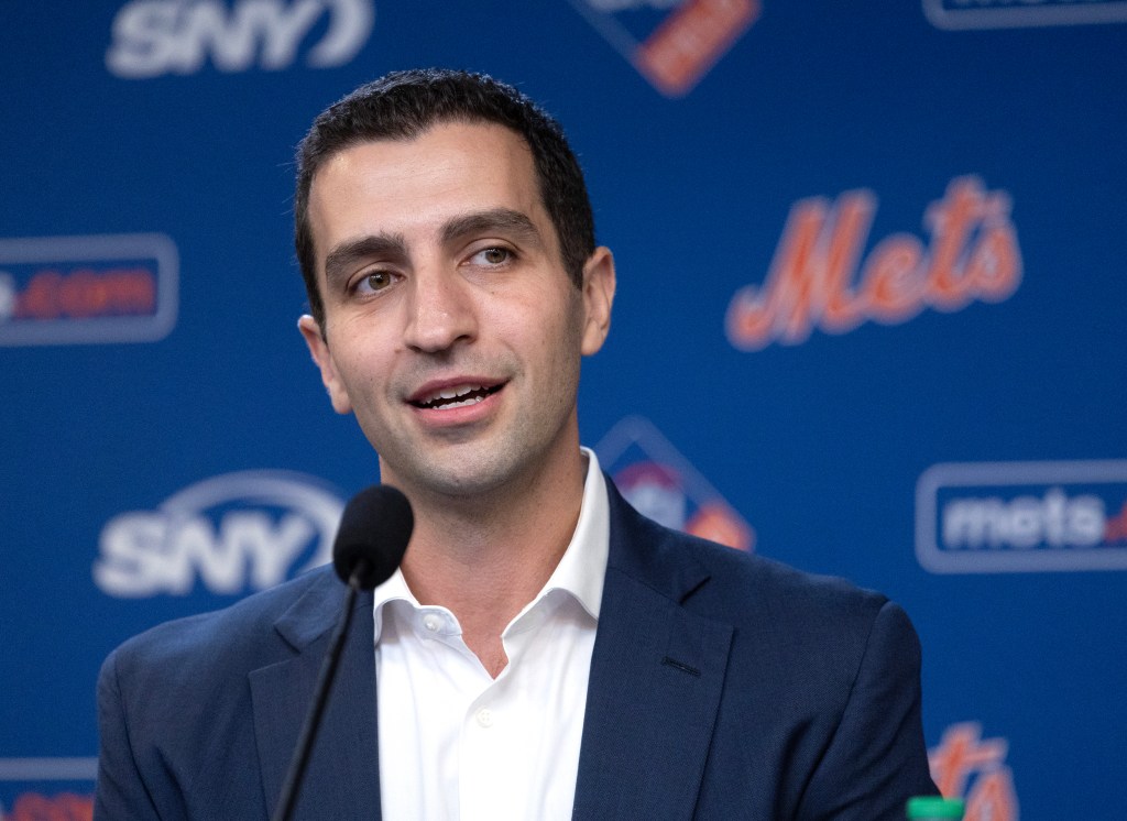 Mets owner Steve Cohen introducing David Stearns as the new President of Baseball Operations, during a press conference at Citi Field