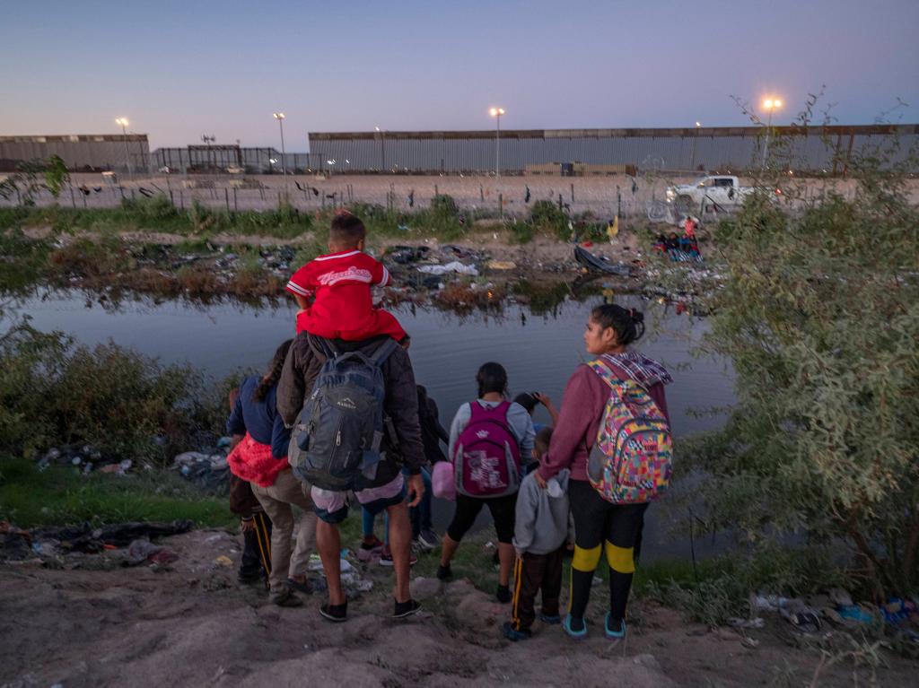 A migrant family arriving at the border in Ciudad Juarez, Mexico on October 26, 2023.