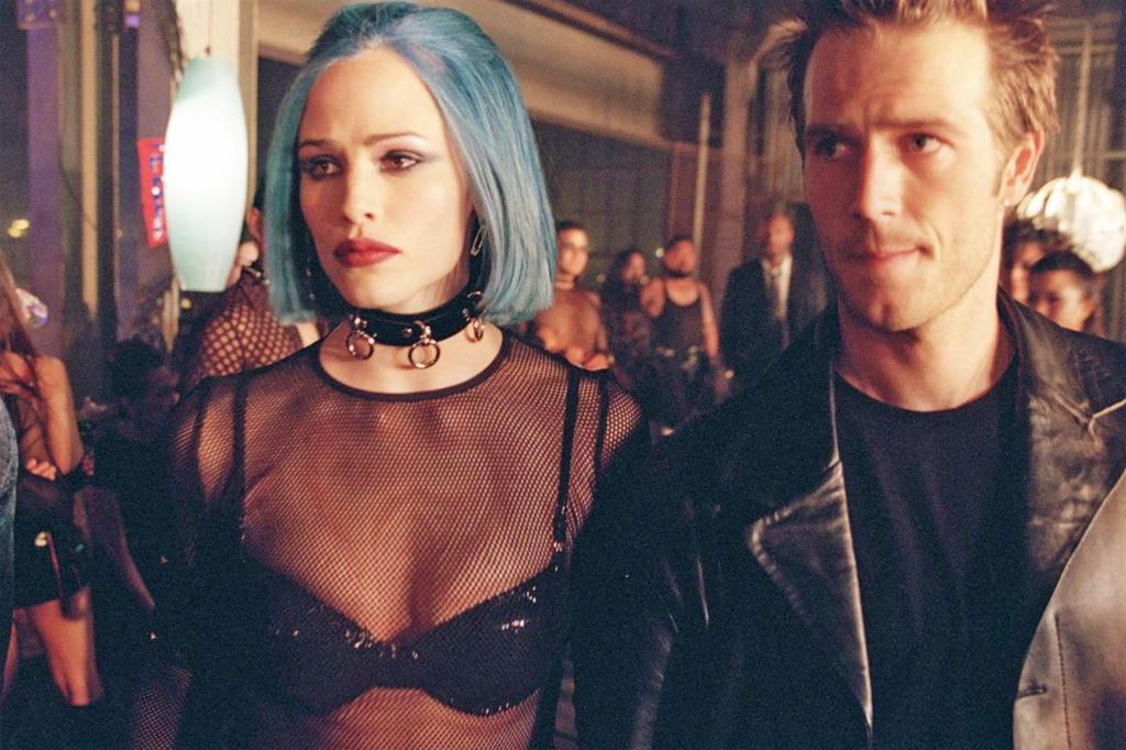 Jennifer Garner and Michael Vartan on "Alias."