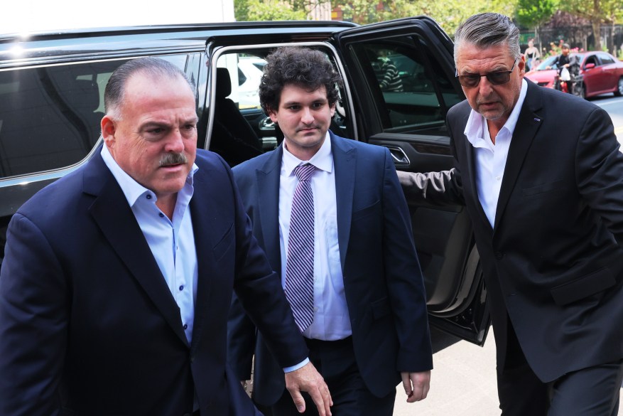 Former FTX CEO Sam Bankman-Fried arrives for a bail hearing at Manhattan Federal Court on August 11, 2023 in New York City.