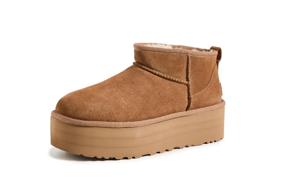 A single UGG boot