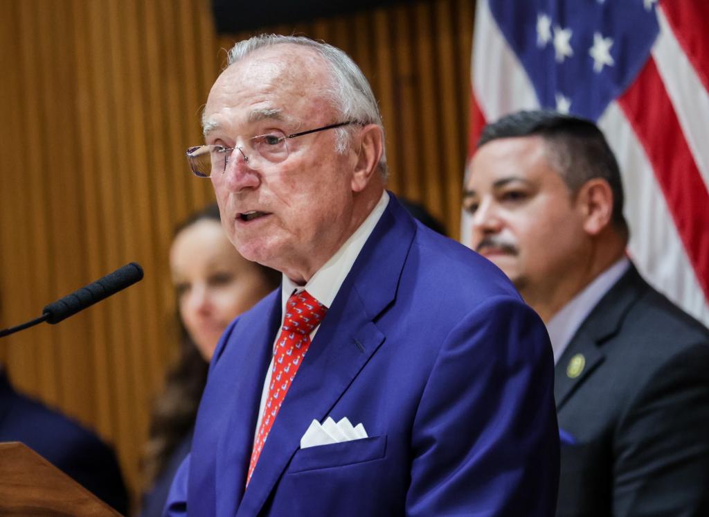 Former NYPD Commissioner Bill Bratton says police needs to start hitting protestors with charges that "screw them up for the rest of their damn lives."