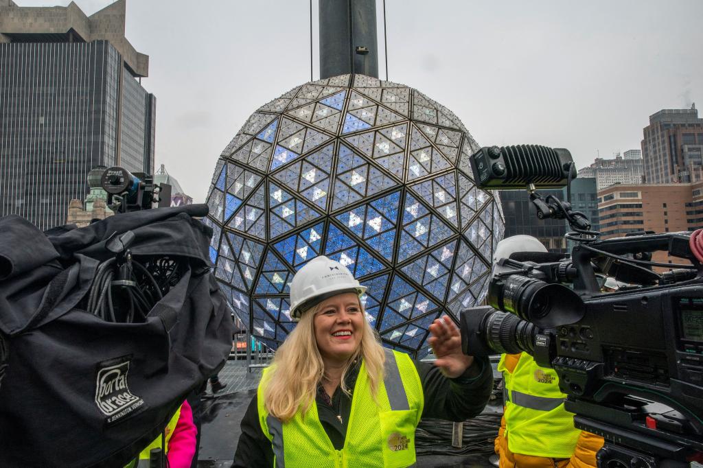 The New Yearâs Eve Ball special celebratory design is revealed at Times Square in New York, U.S., December 27, 2023. REUTERS/Eduardo Munoz