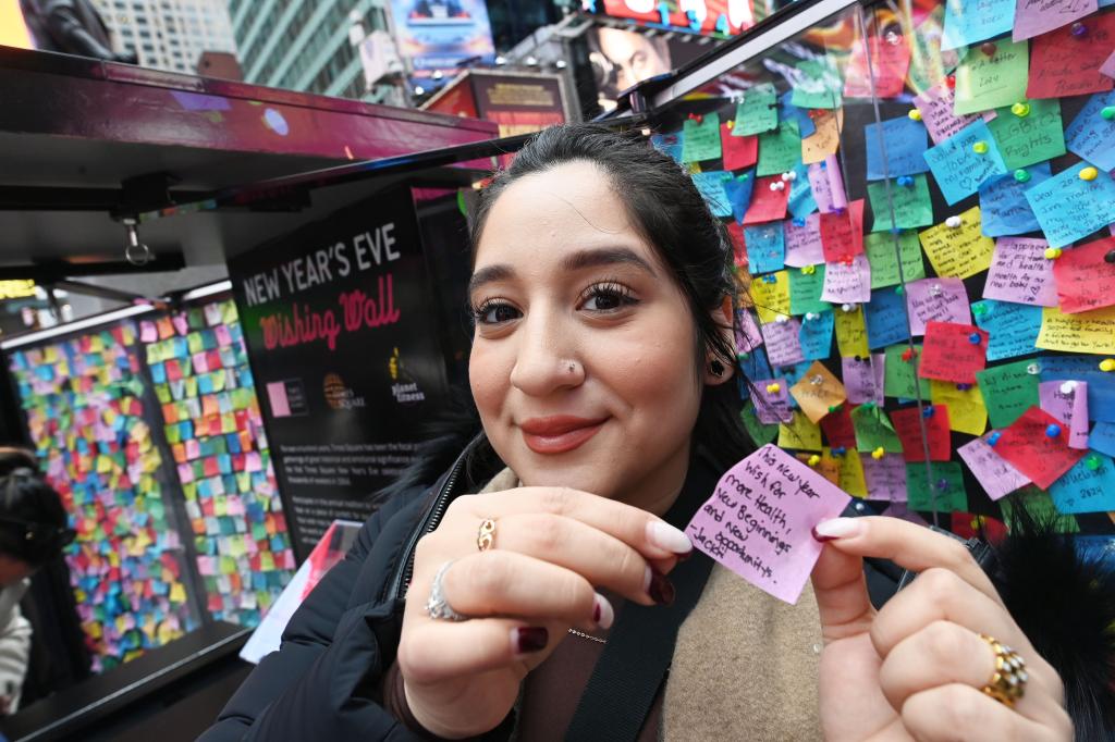 Jacqueline Urizar holding her wish