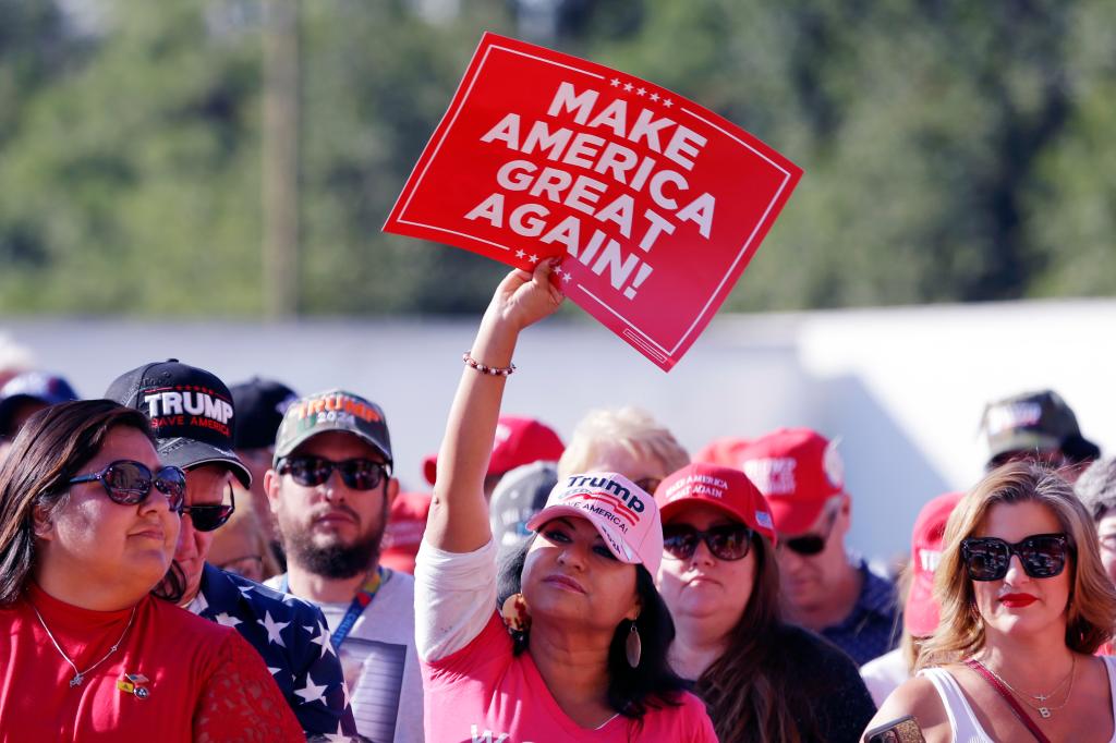 Dimon has previously said that bashing MAGA supporters is "insulting a large group of people."