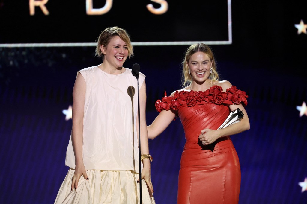 Greta Gerwig ad Margot Robbie at the Critics Choice Awards