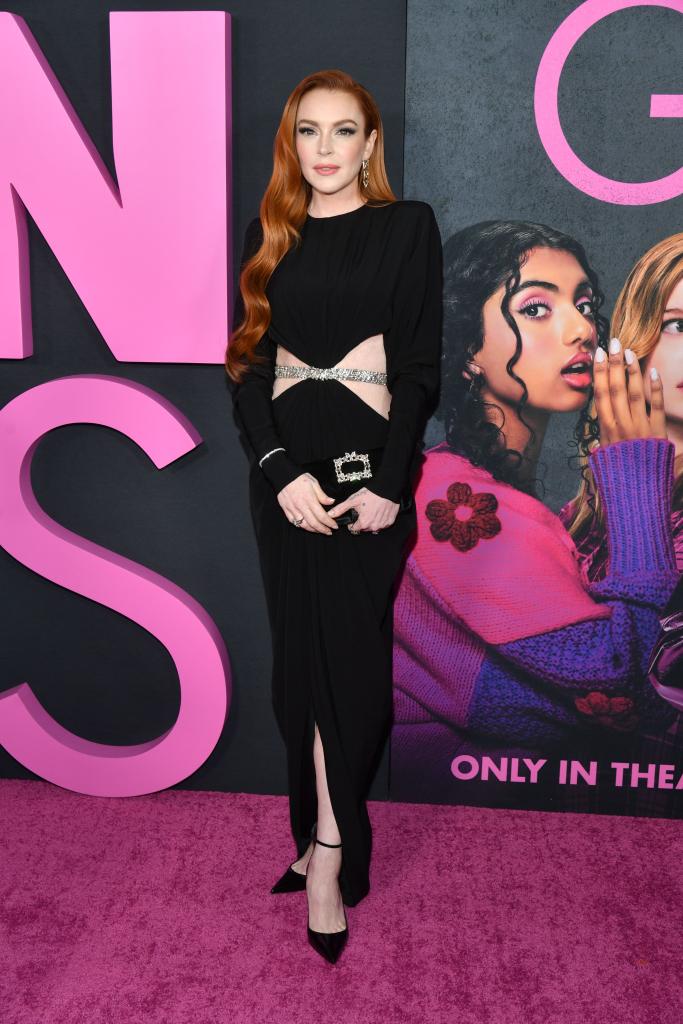 Lindsay Lohan looks so fetch at 'Mean Girls' premiere