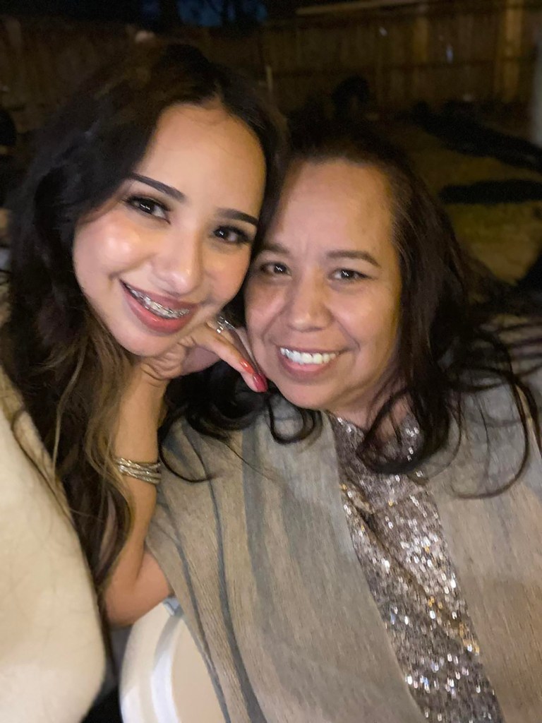 Sabina Barajas, right, with her daughter, left