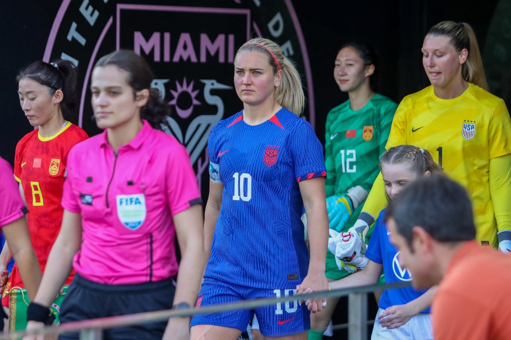 Linsey Horan called out American soccer fans' lack of knowledge on the game, saying they "aren't as smart" as European fans.