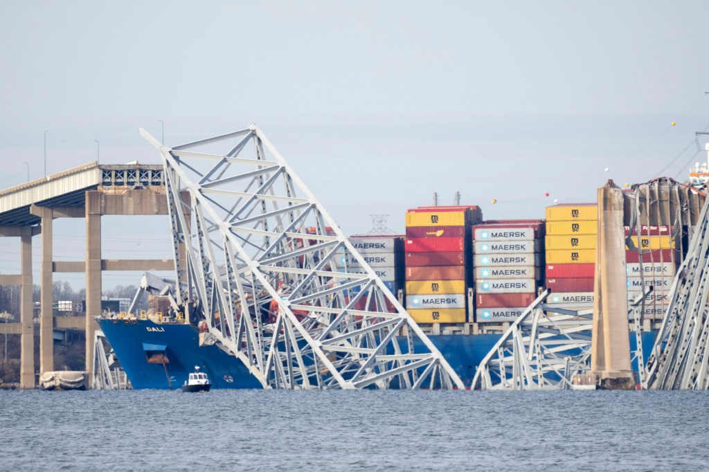 The ship did not have enough time to drop anchors to stop drifting, according to the officer, and crew members issued a mayday call before the crash happened.