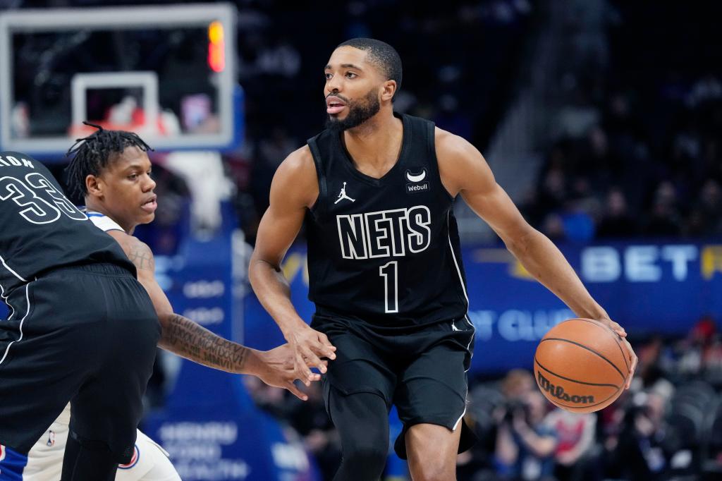 Nets forward Mikal Bridges (1) brings the ball up court