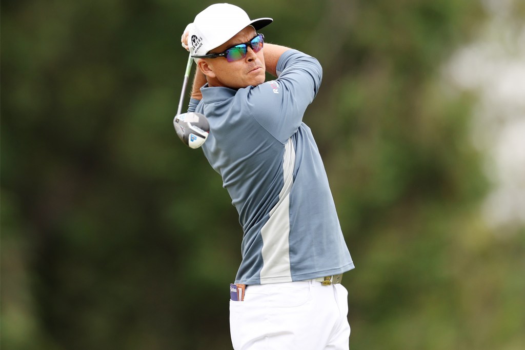 Rickie Fowler plays his shot during the opening round of the U.S. Open in June 2023.