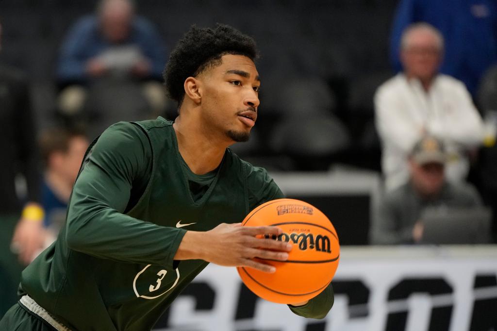 Michigan State Spartans guard Jaden Akins (3) during practice 