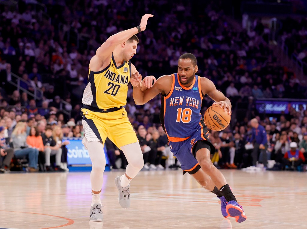 Alec Burks (18) has struggled with the Knicks since arriving from the Pistons in a trade.