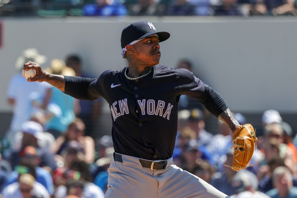 Yankees starting pitcher Marcus Stroman (0) pitches during the first inning against the Detroit Tigers