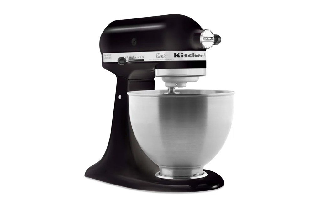 KitchenAid® Classic Series 4.5 Quart Tilt-Head Stand Mixer