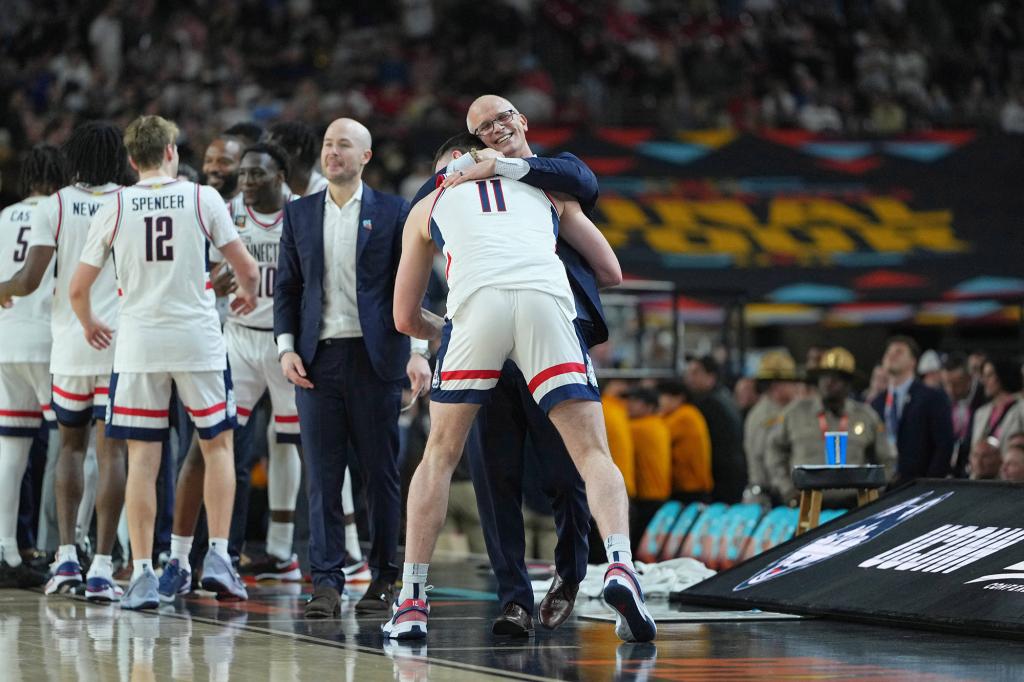 Alex Karaban said Dan Hurley never allowed Connecticut's returning players to be "complacent" after their championship last year.