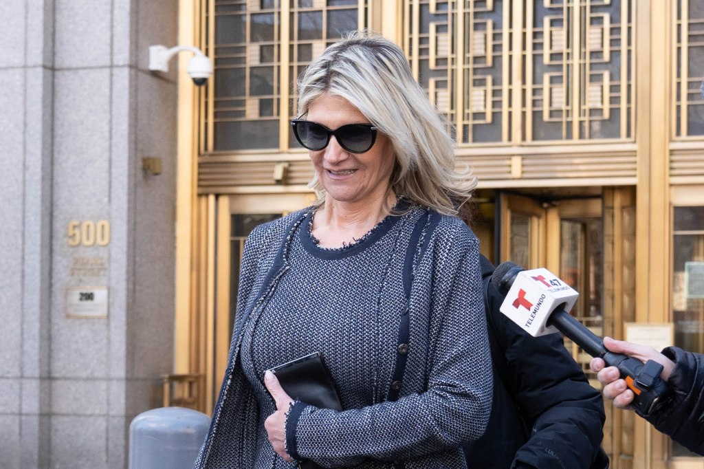 Nadine Arslanian Menendez leaves the Manhattan federal courthouse.