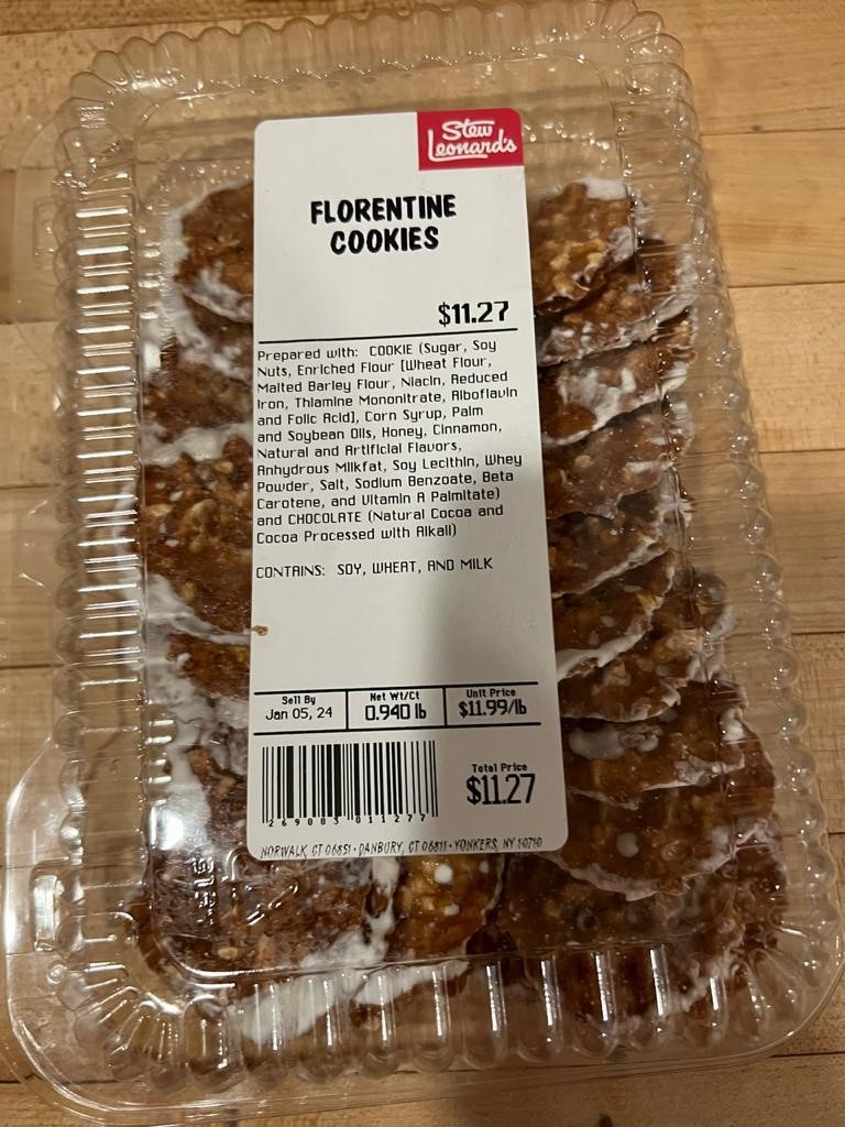 The Vanilla Florentine cookies were not labeled to indicate that they contained peanuts.