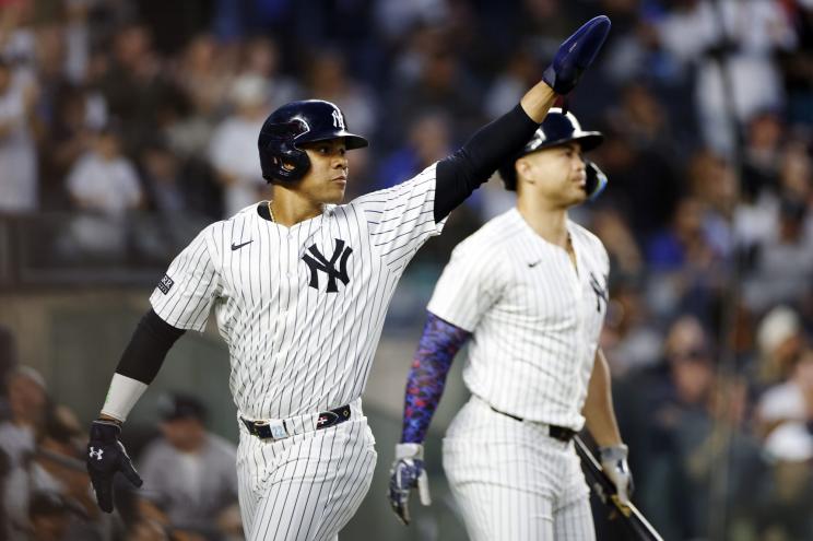 The Yankees are favored at home against the Mariners on Tuesday.