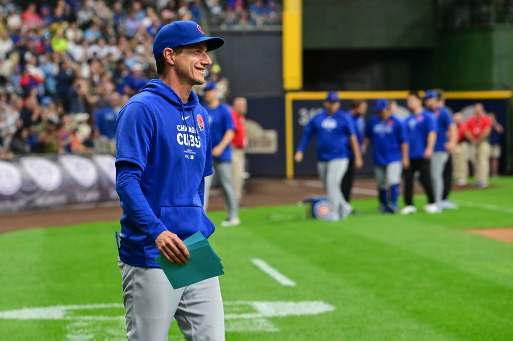 Craig Counsell smiled as he was booed vociferously during his return to American Family Field in Milwaukee.