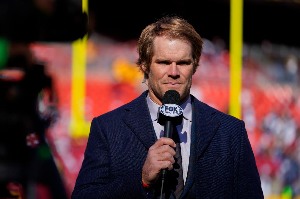 Greg Olsen has been demoted to Fox's No. 2 team.