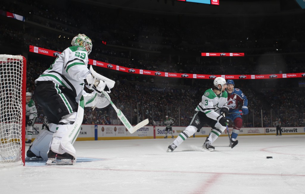 Jake Oettinger is the better of the two goaltenders in the Western Conference Finals