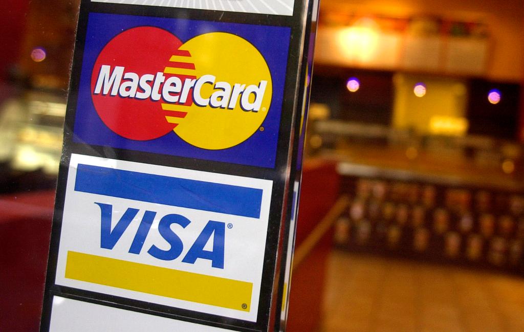  Mastercard and Visa credit card logos