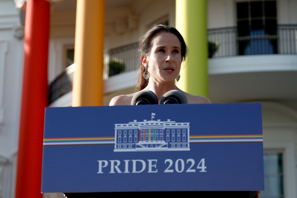About a quarter of the way into her 4-minute-long remarks, Ashley Biden flubbed the widely recognized term used to represent sexual orientations and gender identities. 